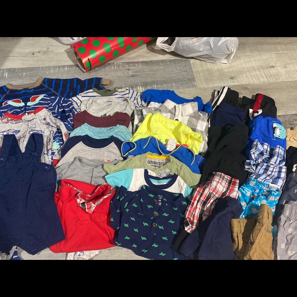 34 piece baby boy lot !!! Size 12 months